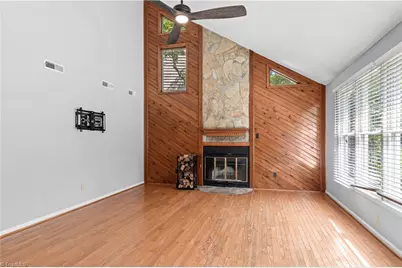 4965 Lochraven Drive, Winston-Salem, NC 27104 - Photo 6