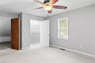 4965 Lochraven Dr, Winston-Salem, NC 27104 - Photo 28