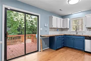 4965 Lochraven Dr, Winston-Salem, NC 27104 - Photo 12