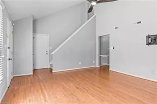 4965 Lochraven Dr, Winston-Salem, NC 27104 - Photo 8