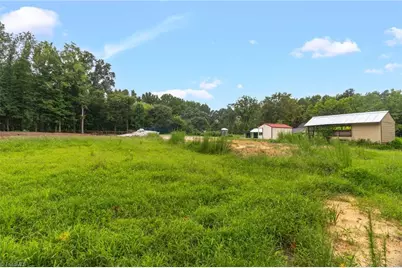 1608 Sharpe Road, Greensboro, NC 27406 - Photo 34
