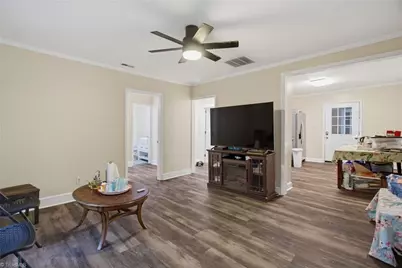 1608 Sharpe Road, Greensboro, NC 27406 - Photo 6