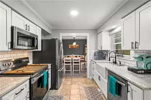 7108 Avenbury Cir, Kernersville, NC 27284 - Photo 8