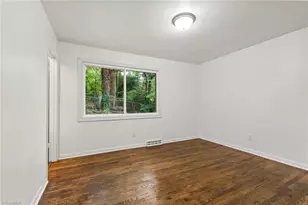 410 Parkwood Ave, Winston-Salem, NC 27105 - Photo 14