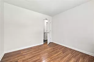 1704 Crinan Ct, High Point, NC 27265 - Photo 18