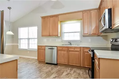 583 Caladium Court, Kernersville, NC 27284 - Photo 6