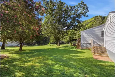 6224 E Old US Highway 421, East Bend, NC 27018 - Photo 28