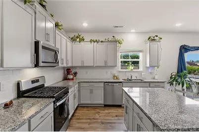3650 Tyburn Trace, Browns Summit, NC 27214 - Photo 14