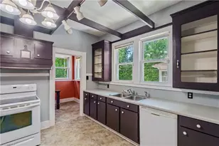139 Lebanon St, Mount Airy, NC 27030 - Photo 14