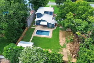 309 N Maple St, Graham, NC 27253 - Photo 2