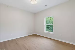 4505 Alamance Baptist Church Loop, Burlington, NC 27215 - Photo 20