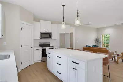4505 Alamance Baptist Church Loop, Burlington, NC 27215 - Photo 12