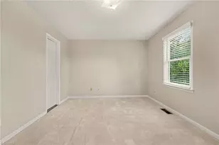 1100 Yellowbell Pl, Greensboro, NC 27410 - Photo 28