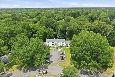 1400 Roslyn Drive #15B, Burlington, NC 27215 - Photo 2