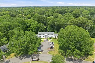 1400 Roslyn Dr, Burlington, NC 27215 - Photo 2