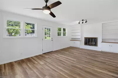 706 Elam Avenue, Greensboro, NC 27408 - Photo 12