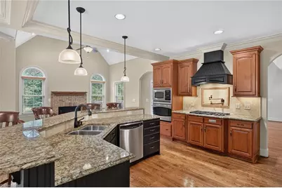 8409 Lillys Court, Greensboro, NC 27455 - Photo 16