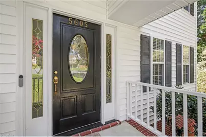 5605 Stonekirk Court, Greensboro, NC 27407 - Photo 4