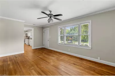 4137 High Point Road, Winston-Salem, NC 27107 - Photo 6
