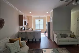 18 Rhododendron Dr, Greensboro, NC 27455 - Photo 6