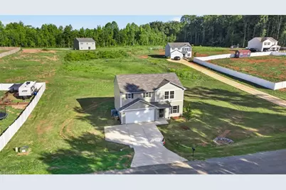 163 Paul Musgrave Road, Lexington, NC 27292 - Photo 4