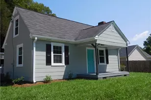 11 Hilton Dr, Winston-Salem, NC 27127 - Photo 2