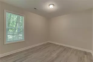 1404 Ballymena Dr, Reidsville, NC 27320 - Photo 20