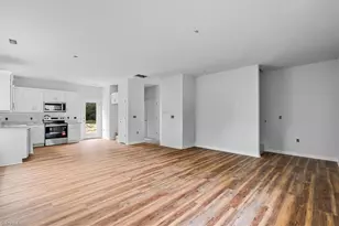 1215 R C Baldwin Ave, High Point, NC 27260 - Photo 6