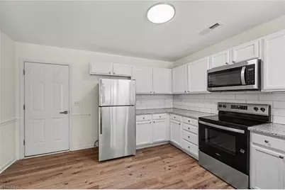 112 Parkview Court, Archdale, NC 27263 - Photo 10
