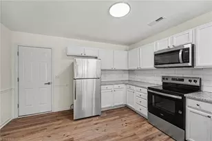 112 Parkview Ct, Archdale, NC 27263 - Photo 10
