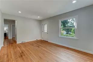 2312 Fernwood Dr, Greensboro, NC 27408 - Photo 14