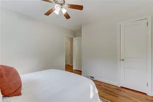 2312 Fernwood Dr, Greensboro, NC 27408 - Photo 20