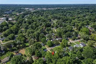 2312 Fernwood Dr, Greensboro, NC 27408 - Photo 34