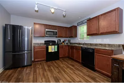 835 Oak Bend Drive, Asheboro, NC 27203 - Photo 10
