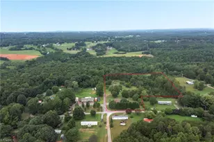 1352 Gravitte Rd, Pilot Mountain, NC 27041 - Photo 38