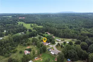 1352 Gravitte Rd, Pilot Mountain, NC 27041 - Photo 36