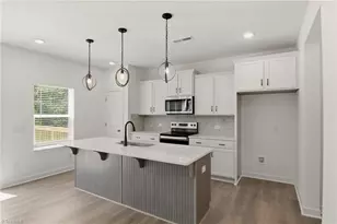 110 Highgate Ln, Lexington, NC 27292 - Photo 8