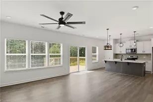 110 Highgate Ln, Lexington, NC 27292 - Photo 4