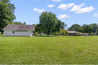 364 Woods Lane, Winston-Salem, NC 27107 - Photo 36