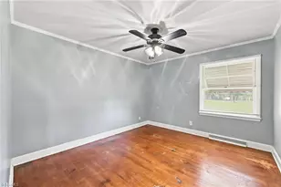 512 Hale Ct, Burlington, NC 27217 - Photo 12
