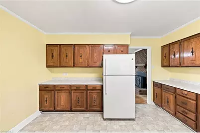 512 Hale Court, Burlington, NC 27217 - Photo 8