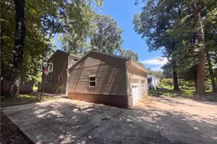 113 Forestview Dr, Elon, NC 27244 - Photo 22