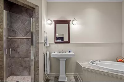 320 Gorrell Street, Greensboro, NC 27406 - Photo 24