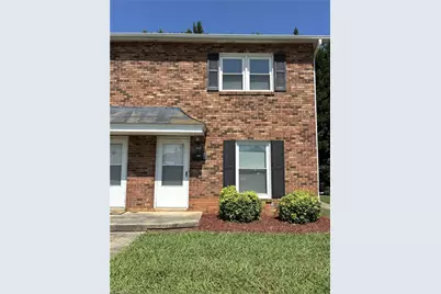 552 S Cherry Street, Kernersville, NC 27284 - Photo 1