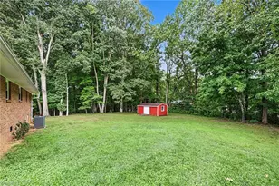 206 Hendrix Dr, Kernersville, NC 27284 - Photo 26