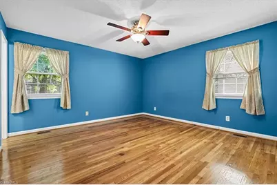 104 Wesleyan Drive, Jamestown, NC 27282 - Photo 30