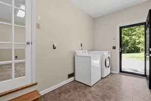104 Wesleyan Dr, Jamestown, NC 27282 - Photo 28