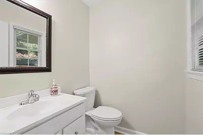 104 Wesleyan Drive, Jamestown, NC 27282 - Photo 32