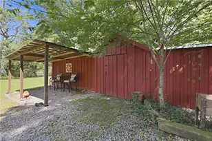 306 N 9th St, Mebane, NC 27302 - Photo 40