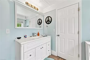 306 N 9th St, Mebane, NC 27302 - Photo 24